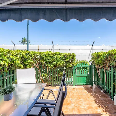 Con Terraza Privada Y Piscina En Gran Canaria Dom wakacyjny Maspalomas (Gran Canaria)