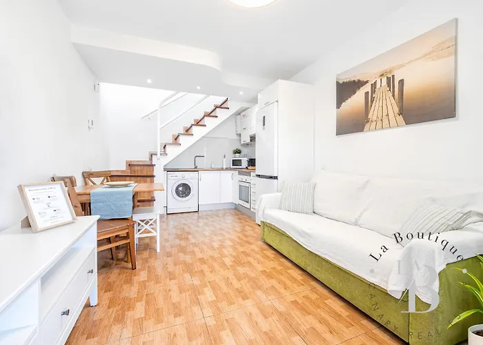 Con Terraza Privada Y Piscina En Gran Canaria Tatil Evi